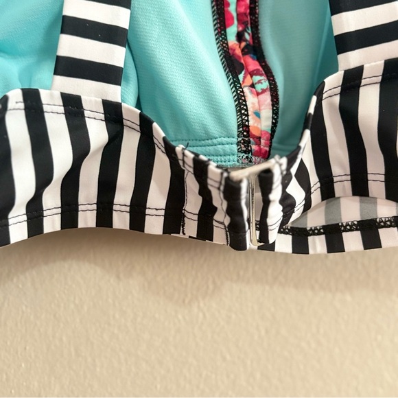 George Pink & Aqua Floral w Striped Band Plus Size Bikini Top - Picture 8 of 9